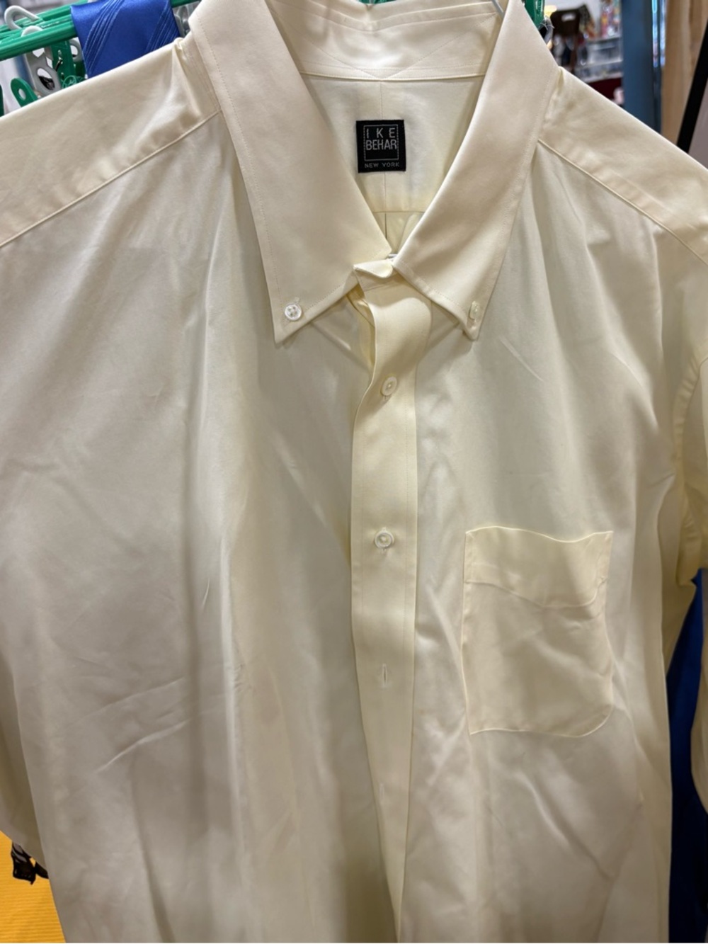 Ike Behar Men's Light Cream Button-Down Dress Shirt